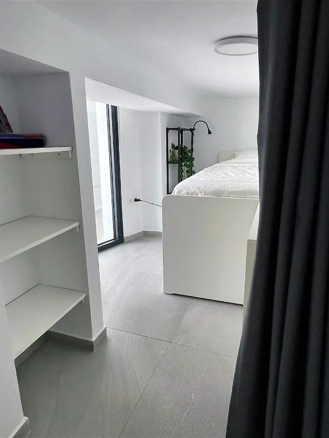 Villa Colina Del Mar - With Heated Pool & Luxurious View Near The Beach Нерха