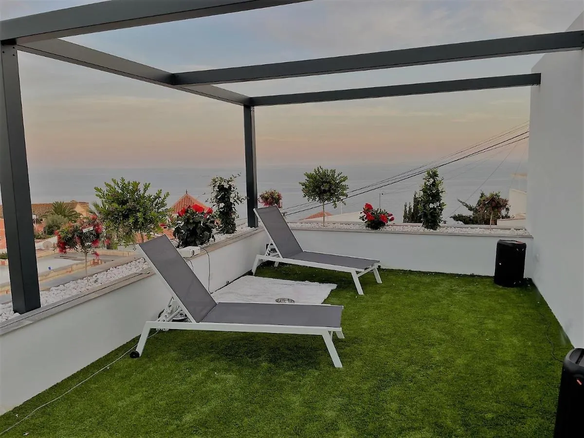 Villa Colina Del Mar - With Heated Pool & Luxurious View Near The Beach Nerja